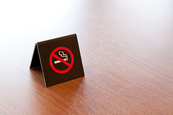 外国人旅行者に向けた受動喫煙防止対策
